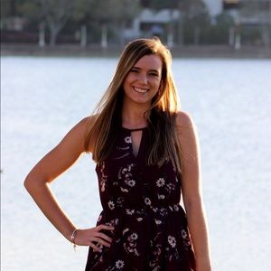 Meet your Posher, Kelli